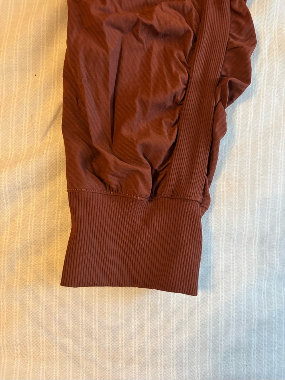 Lululemon Rust Drawstring Jogger Pants - Picture 4 of 5